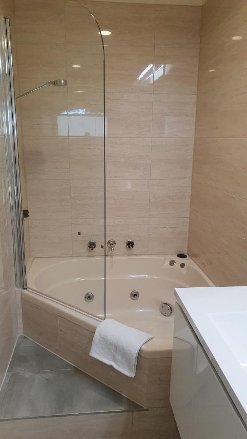 Hotel Cavalier Wantirna South Zewnętrze zdjęcie
