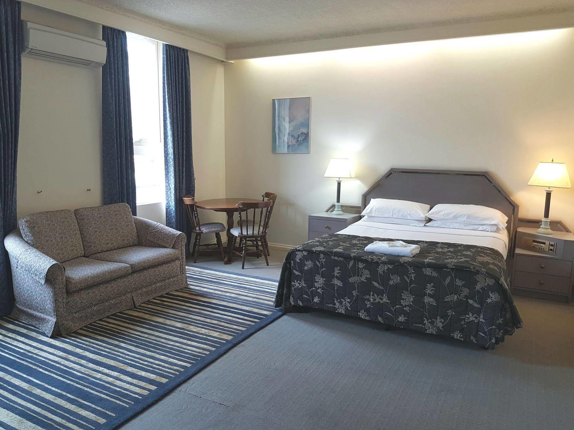 Hotel Cavalier Wantirna South Zewnętrze zdjęcie