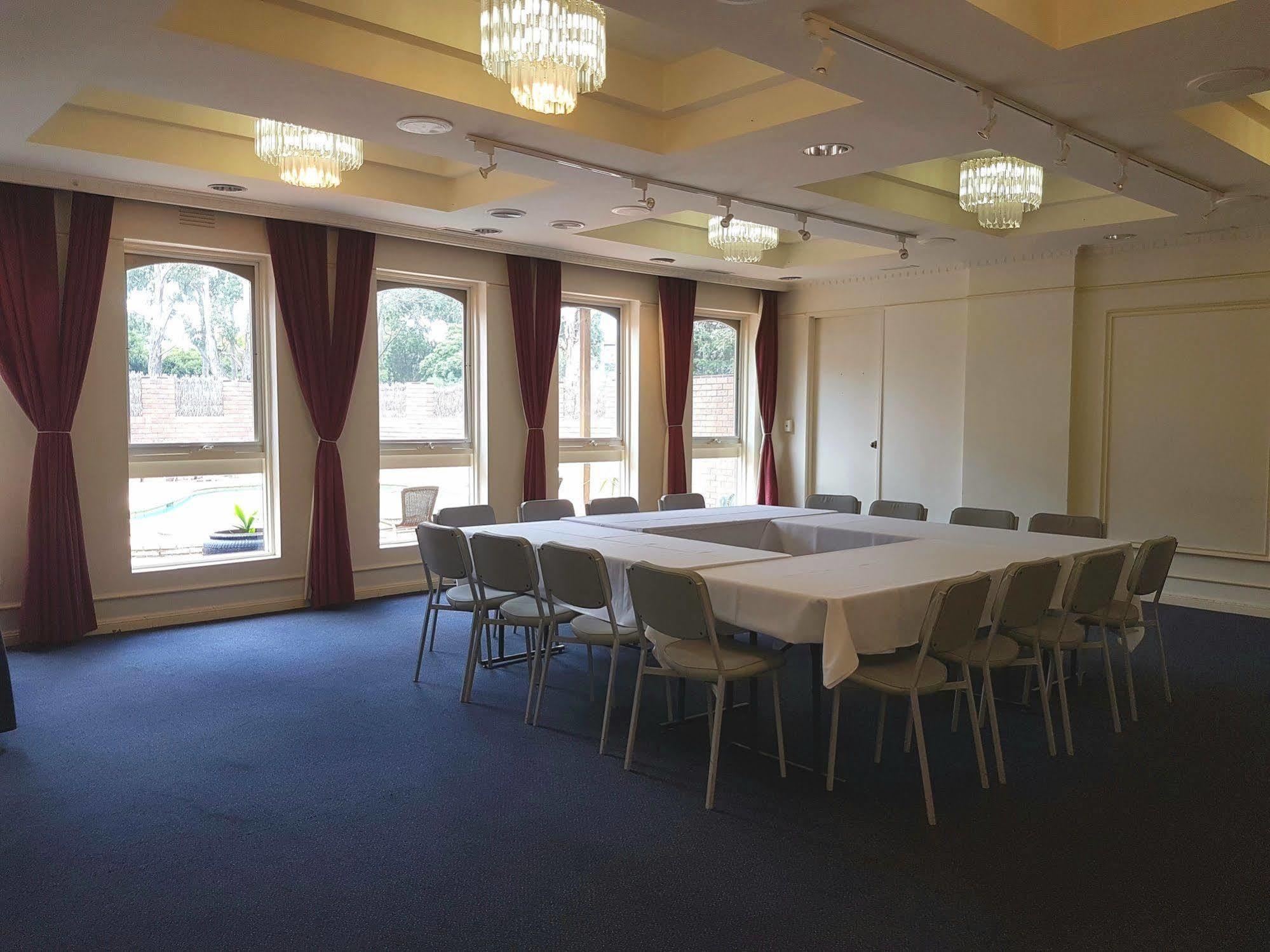 Hotel Cavalier Wantirna South Zewnętrze zdjęcie